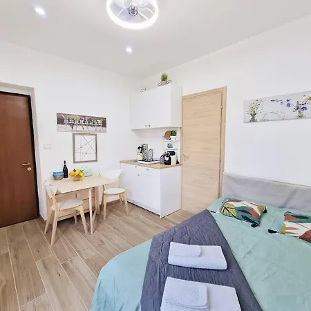 Casa Romeo Vinitaly - Free Parking - Wifi Apartman